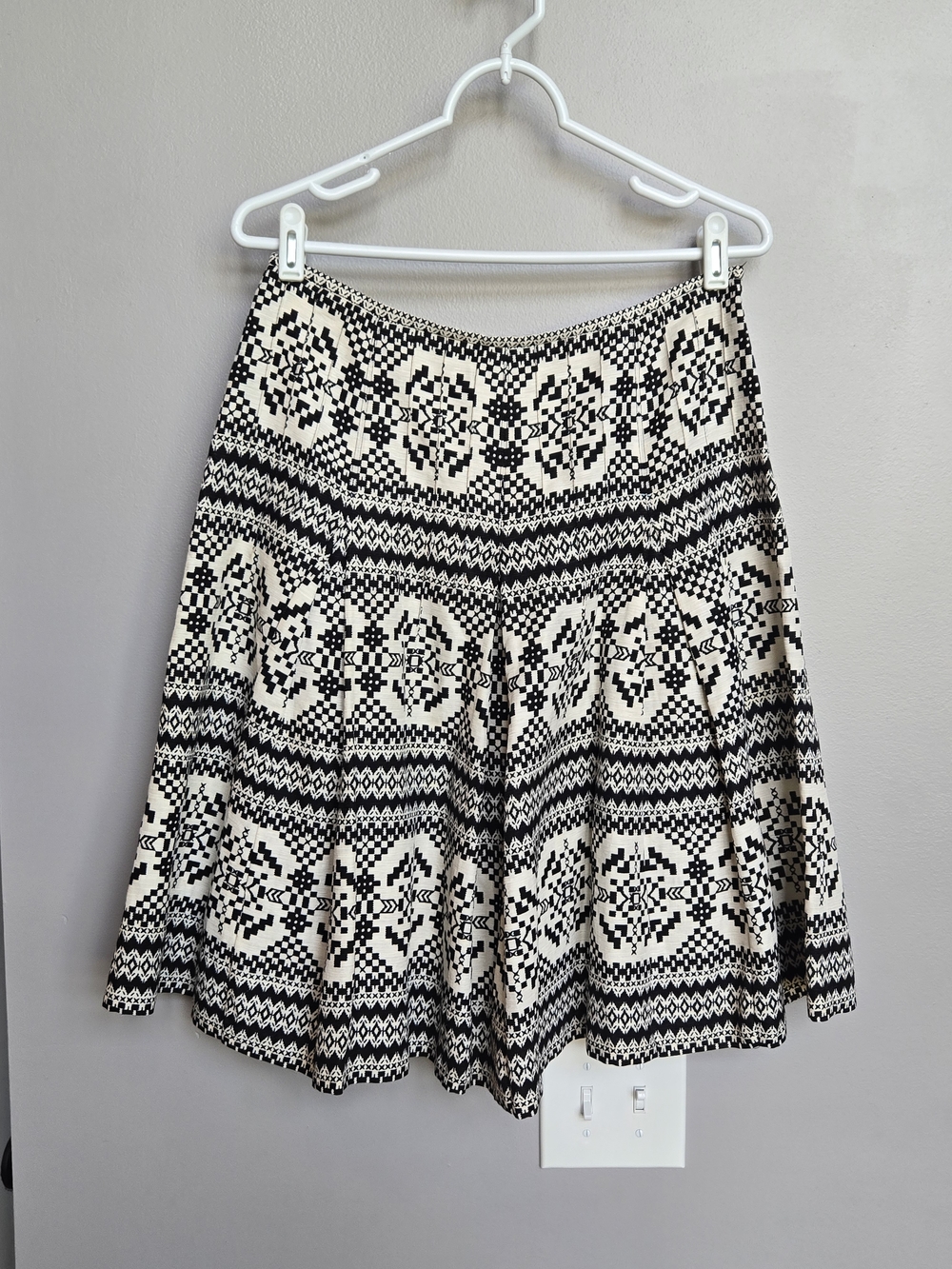 Nine West Black & Cream Geometric Circle Skater Skirt